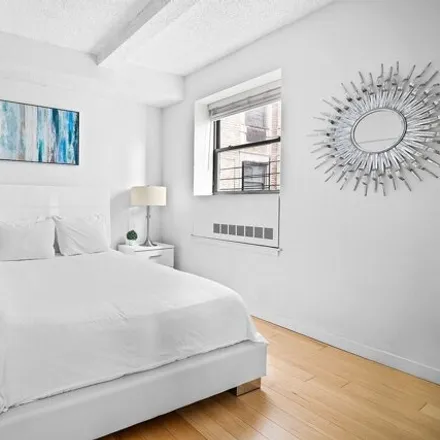 Image 3 - The Michelangelo, 152 West 51st Street, New York, NY 10019, USA - Condo for sale