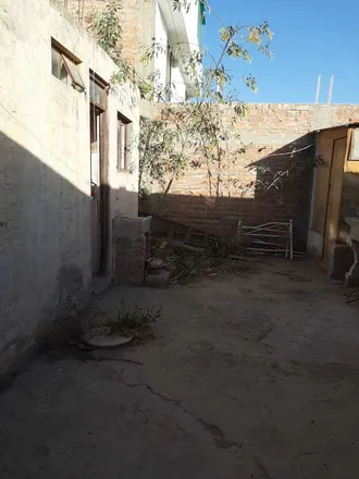 Image 3 - unnamed road, Casimiro Cuadros 1, Cayma, Peru - House for sale