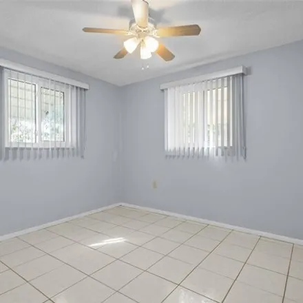 Image 8 - 3161 Coldwell Drive, Holiday, FL 34691, USA - House for sale