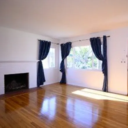 Image 2 - 2910 Glenn Avenue, Santa Monica, CA 90405, USA - House for rent