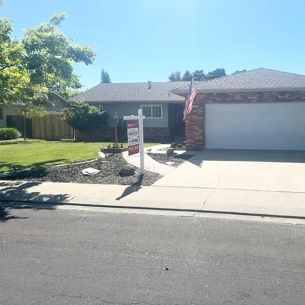 Buy this 3 bed house on 3723 Marigold Lane in Standiford, Modesto