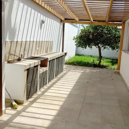 Buy this 3 bed house on Clínica Veterinaria Terranova in Los Arupos S4-143, 170184