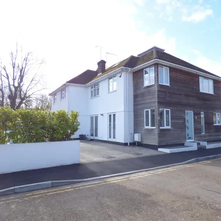 Rent this 4 bed duplex on Abbots Close in Brentwood, CM15 8LT