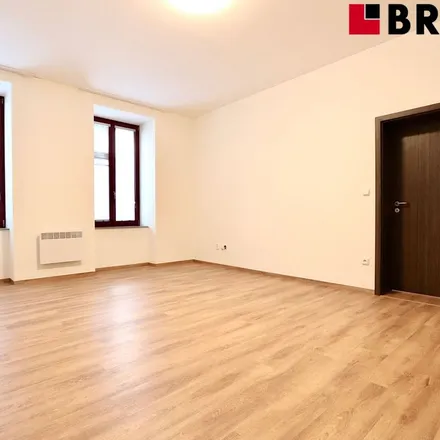 Rent this 3 bed apartment on Potraviny Na Vranovské in Francouzská, 613 00 Brno