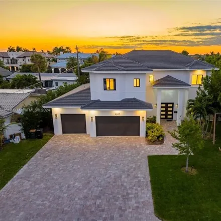 Buy this 6 bed house on 3267 Northeast 27th Terrace in Lighthouse Point, FL 33064