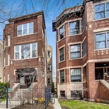 Rent this 3 bed house on 1422 West Olive Avenue in Chicago, IL 60660