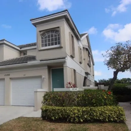 Rent this 3 bed condo on 10113 Andover Coach Circle in Palm Beach County, FL 33449