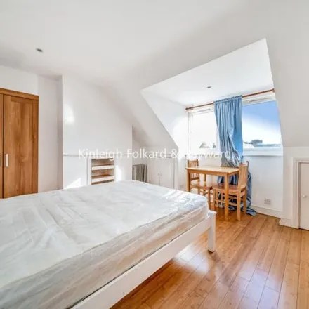 Rent this 1 bed apartment on Emanuel Avenue in London, W3 6JQ