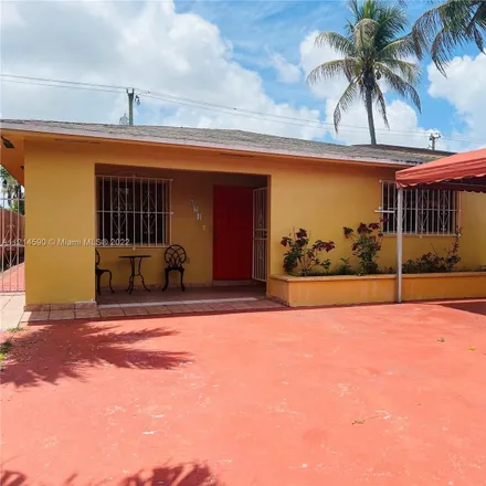 Buy this 3 bed house on 626 East 29th Street in Hialeah Trailer Park, Hialeah