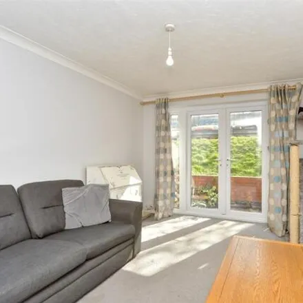 Image 3 - Medway Talking Therapies, Chilham Close, Medway, ME4 6ST, United Kingdom - Apartment for sale