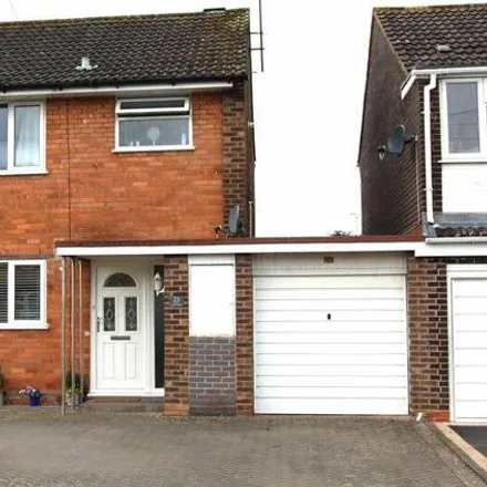 Buy this 3 bed duplex on Fair Lawn in Albrighton, WV7 3QF