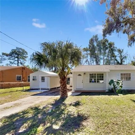 Buy this 3 bed house on 365 East Hydrangia Street in Tampa, FL 33612