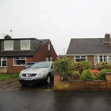 Buy this 3 bed duplex on Longhurst Road in Hindley, WN2 4PL