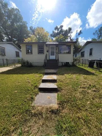 Buy this 2 bed house on 3137 Ashton Street in Shreveport, LA 71103