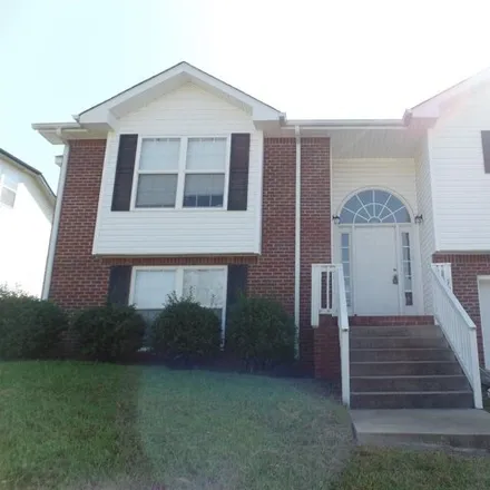 Image 2 - 102 West Drive, Clarksville, TN 37040, USA - House for rent