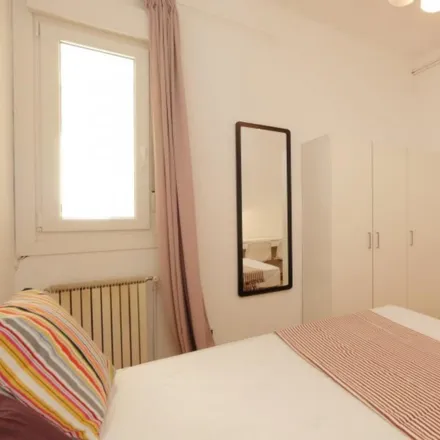 Rent this 7 bed room on Carrer Gran de Gràcia in 191, 08012 Barcelona