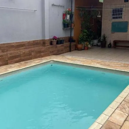 Buy this 2 bed house on Rua Eurípides Molina Lopes in Jardim Campo Verde, Mauá - SP