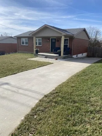 Buy this 3 bed house on 14 Hiawatha Trail in Winchester, KY 40391