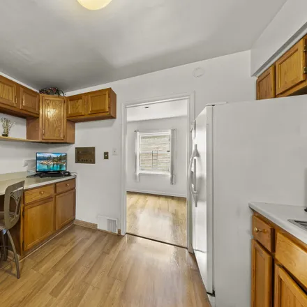 Image 8 - 2820 West 85th Place, Chicago, IL 60652, USA - House for sale