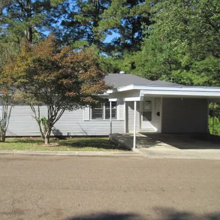 Buy this 4 bed house on 890 North Virginia Street in El Dorado, AR 71730