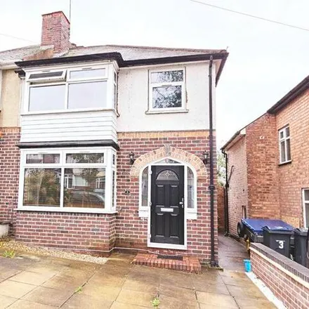 Buy this 3 bed duplex on Lindridge Road in Stockland Green, B23 7HU