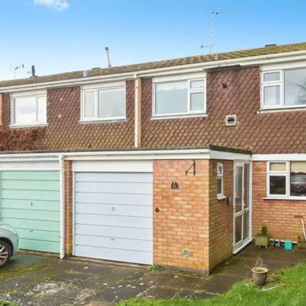 Buy this 3 bed house on Arden Close in Balsall Common, CV7 7NY