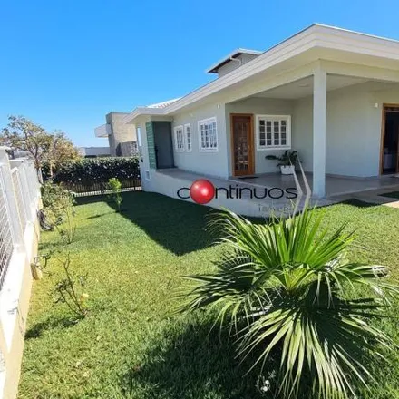 Buy this 5 bed house on Drogaria Araújo in Rua Acadêmico Nilo Figueiredo, Lagoa Santa - MG