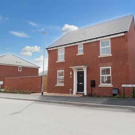 Rent this 3 bed house on Dawes Way in Hednesford, WS12 4TZ