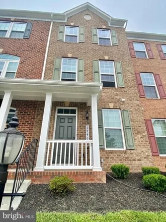 Rent this 3 bed condo on unnamed road in Woodbridge, VA 22191