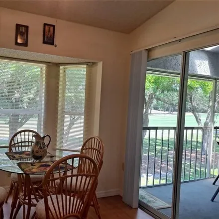 Image 8 - 6807 Stone River Rd Apt 202, Bradenton, Florida, 34203 - Condo for sale