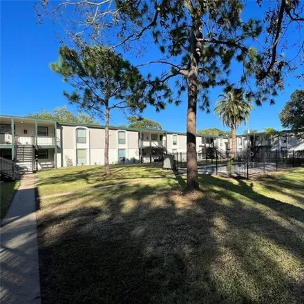 Rent this 2 bed apartment on 313 That Way in Lake Jackson, TX 77566