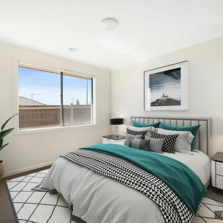 Image 9 - McCubbin Drive, Mount Duneed VIC 3217, Australia - Apartment for rent