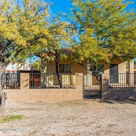 Buy this 3 bed house on 987 South Herbert Avenue in Tucson, AZ 85701