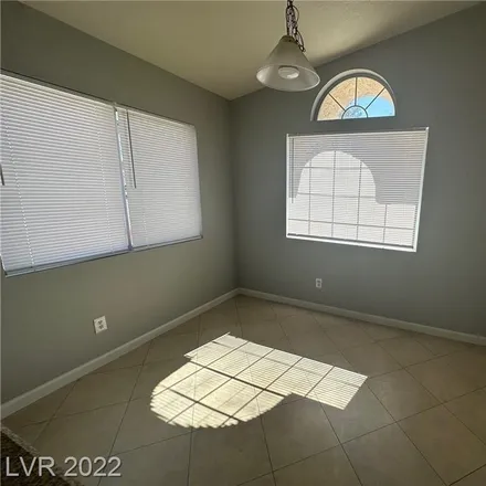 Image 6 - 844 Single Tree Drive, Paradise, NV 89123, USA - House for rent