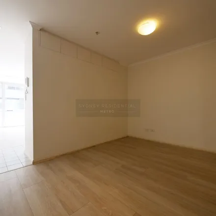 Image 3 - 2 Atchison Street, St Leonards NSW 2065, Australia - Apartment for rent