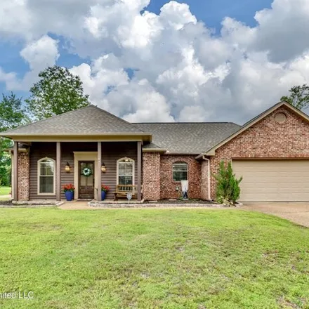 Buy this 3 bed house on 401 Pinebrook Circle in Bellegrove, Rankin County