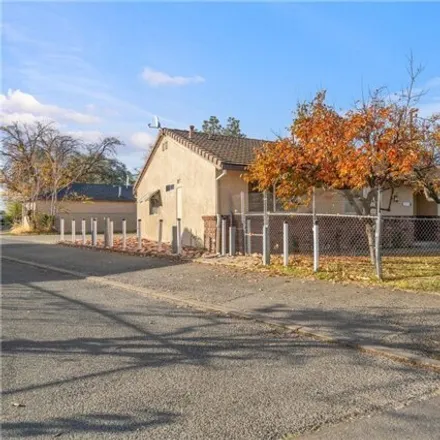 Buy this 3 bed house on 75 Oroview Drive in Oroville, CA 95965