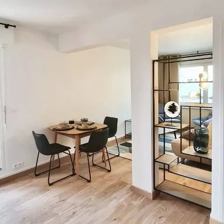 Image 3 - Chaussée de la Muette, Avenue Mozart, 75016 Paris, France - Apartment for rent
