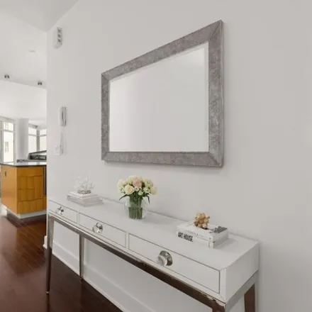 Image 4 - Place 57, 207 East 57th Street, New York, NY 10022, USA - Condo for sale