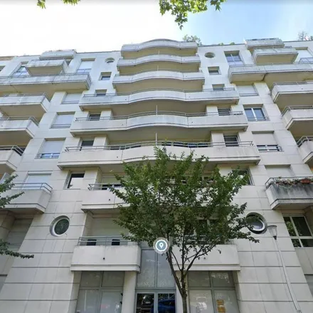 Image 5 - Centre de Sécurité Sociale, 14 Rue Telles de la Poterie, 92130 Issy-les-Moulineaux, France - Apartment for rent