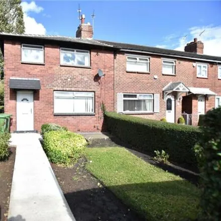 Rent this 3 bed townhouse on Cold Well Road in Colton, LS15 7HG