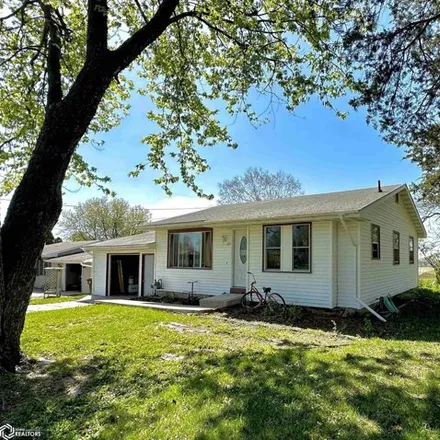Buy this 3 bed house on 1816 3rd Avenue in Grinnell, IA 50112