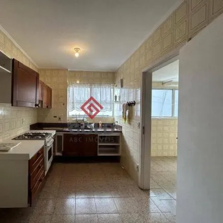 Rent this 3 bed apartment on Avenida João Ramalho in Vila Assunção, Santo André - SP