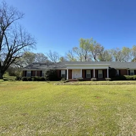 Buy this 4 bed house on 259 MS 9 in Pontotoc, MS 38863