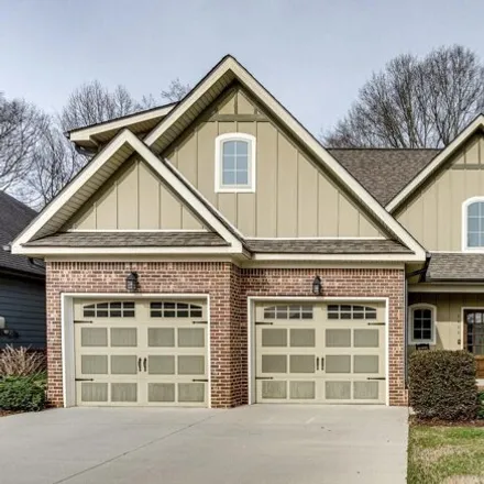 Buy this 5 bed house on South Chickamauga Creek Greenway in Kings Point, Chattanooga