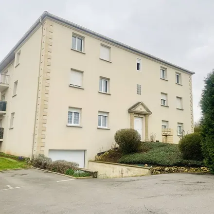 Rent this 3 bed apartment on 1 Avenue de l'Aviation in 54400 Longwy, France