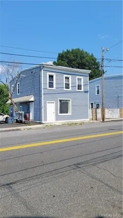 Image 1 - 49 Quassaick Avenue, New Windsor, NY 12553, USA - House for sale