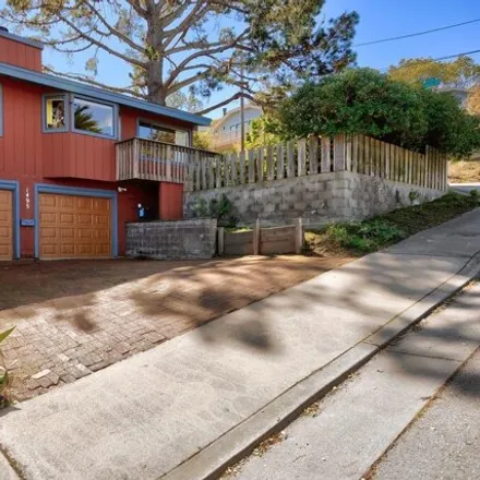 Image 2 - 696 Grace Street, Monterey, CA 93940, USA - House for sale