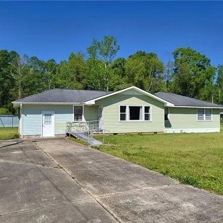 Buy this 3 bed house on 54761 Mashon Road in Independence, LA 70443