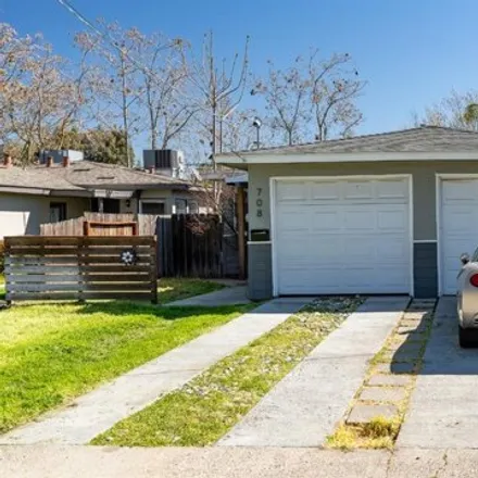 Buy this 2 bed house on 706 El Camino Avenue in Modesto, CA 95350